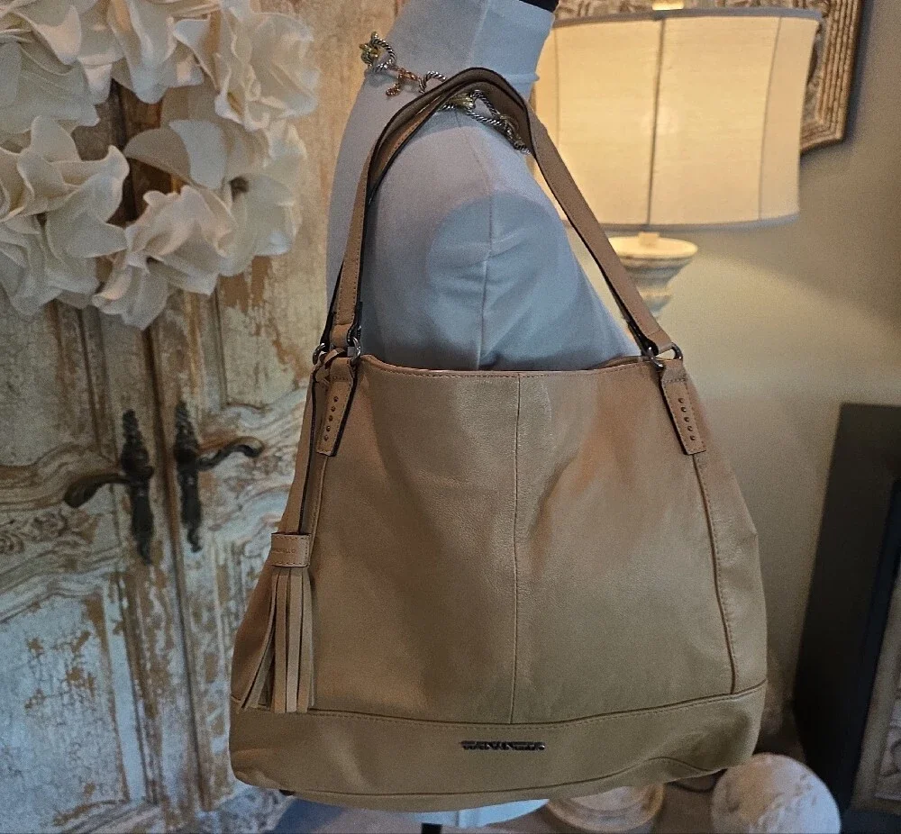 Tignanello Neutral Tan Leather Shoulder Bag